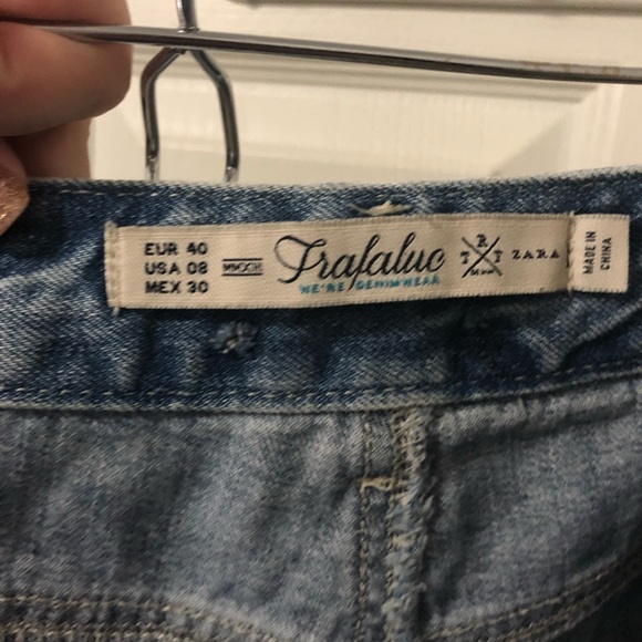 Zara Trafaluc size 8 Jean Shorts with Lace - Picture 5 of 5